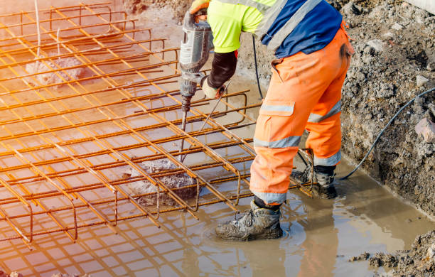 Best Concrete Sidewalk Installation in Mmerce City, CO